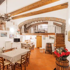 025- La Casa Di Esmeralda , Levanto Italia