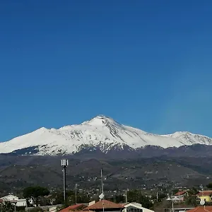 Il Sole Dell'etna , Aci SantʼAntonio Italia
